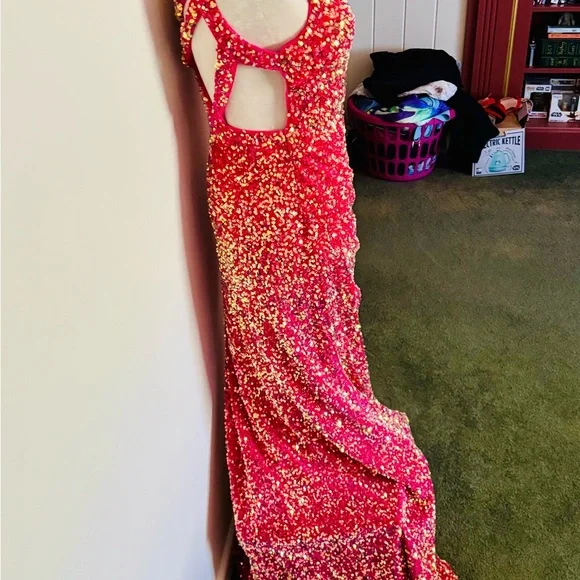 Custom U.S. Small Hot Pink Sequin One Shoulder Prom Gown W Slit - Picture 7 of 12